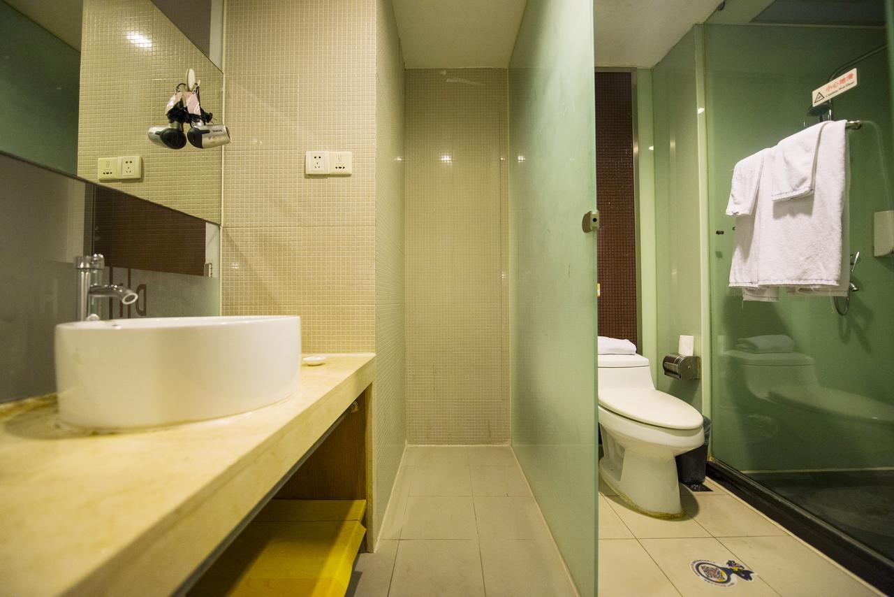 Ji Hotel - Shanghai Nanjing Road People'S Square Extérieur photo