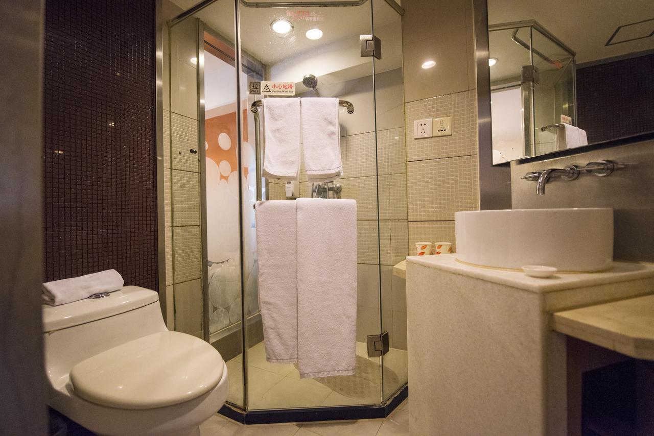 Ji Hotel - Shanghai Nanjing Road People'S Square Extérieur photo