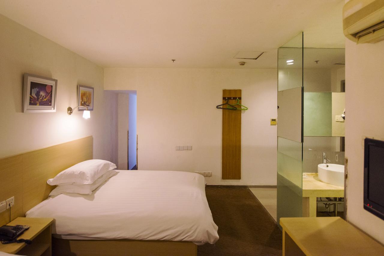 Ji Hotel - Shanghai Nanjing Road People'S Square Extérieur photo